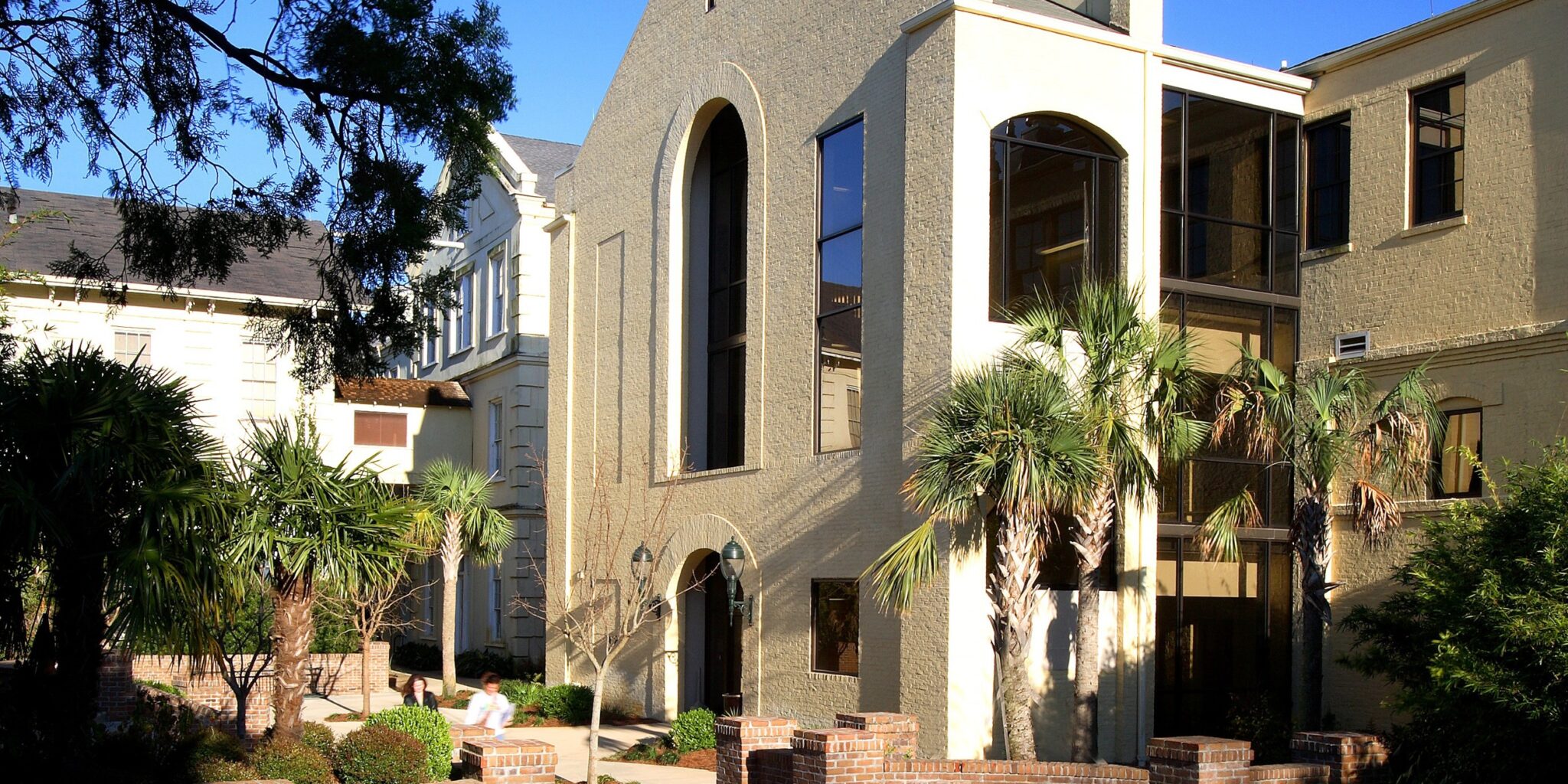 Administration Department Spring Hill College Mobile, Alabama